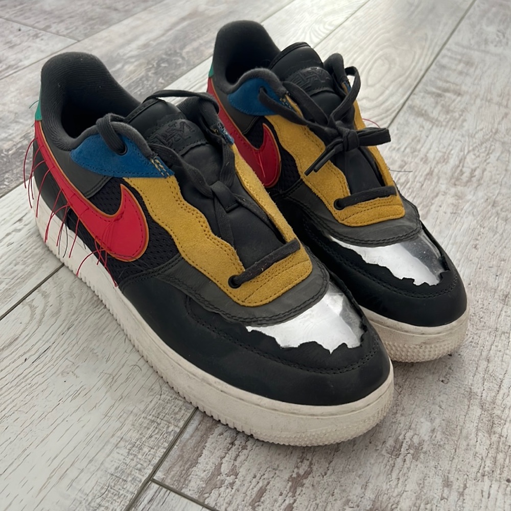 AF1 black history month size 11 good condition